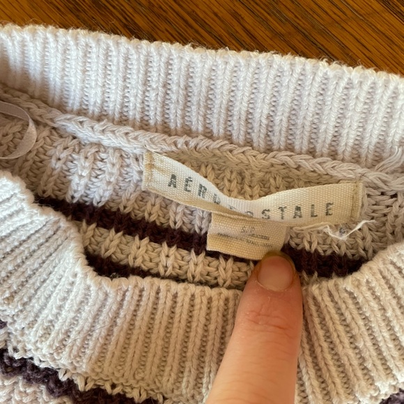 Aeropostale Cropped Striped Sweater Size Small - Picture 2 of 8